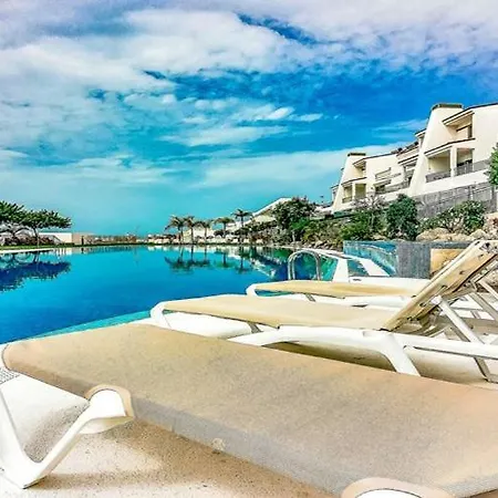 Apartamento En Magnolia Golf Apartman *